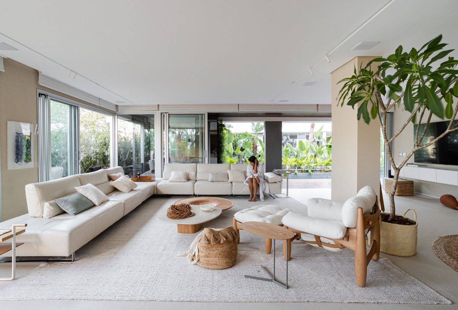 Jasmim-manga: Cultivo e Decoração para Ambientes Modernos - Imagem do artigo original